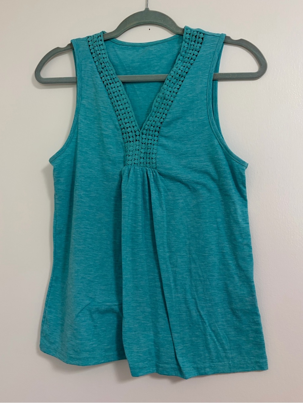 SHEIN Teal V-Neck Tank Top